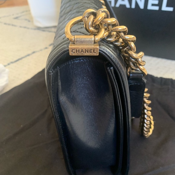 Chanel boy flap bag large gold chain - Picture 9 of 15